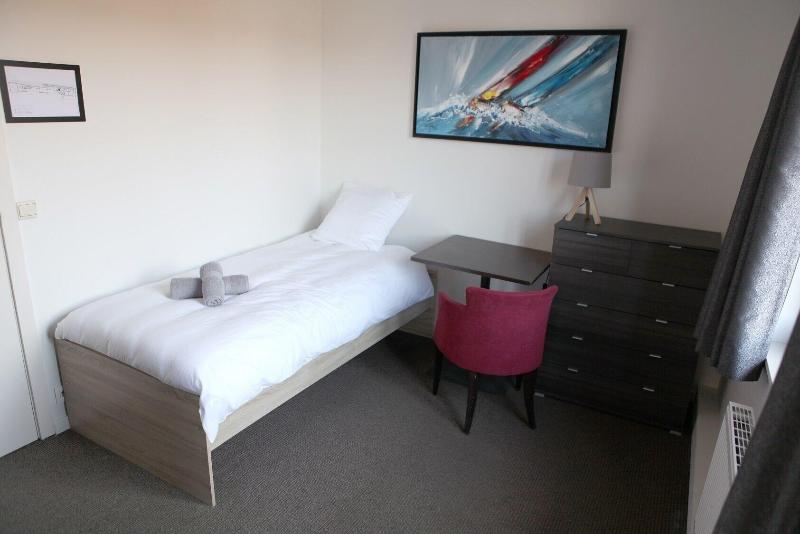 Elberg Aparthotel image