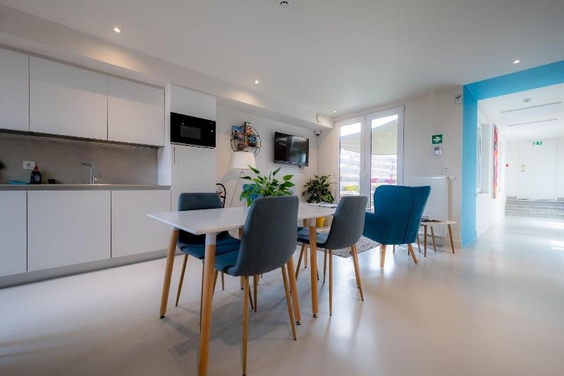 Elberg Aparthotel image