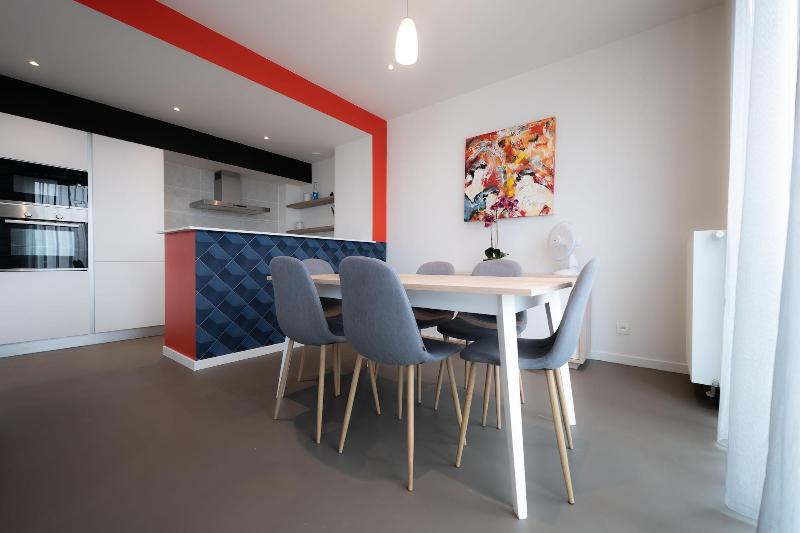 Elberg Aparthotel image