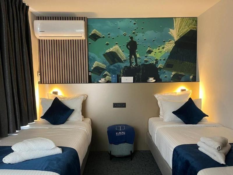 Elberg Aparthotel image