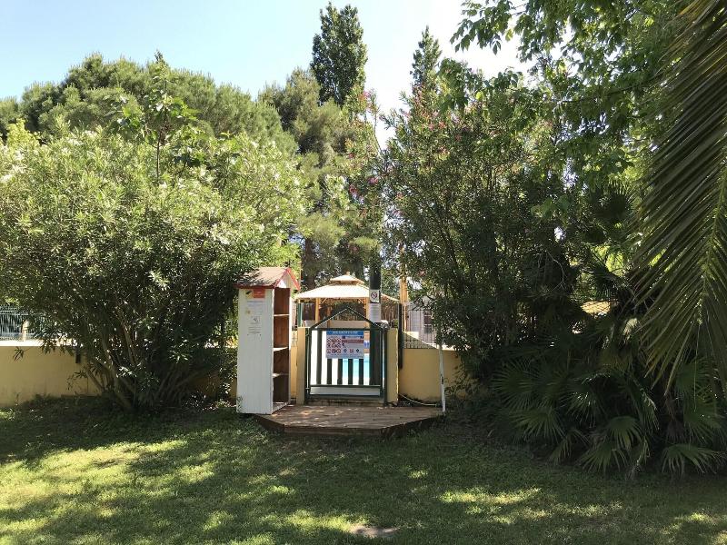 Résidence les Caraibes image