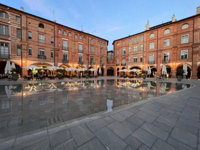 Brit Hotel Confort Montauban image