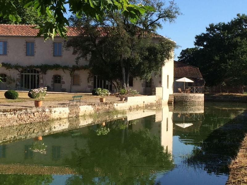 Domaine De La Partoucie image