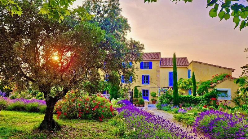 Bastide Saint Didier image