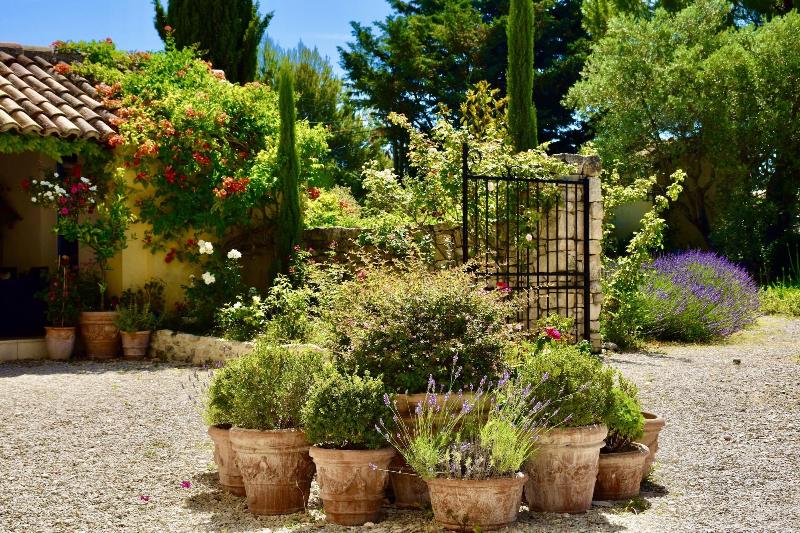 Bastide Saint Didier image
