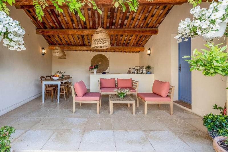 Bastide Saint Didier image