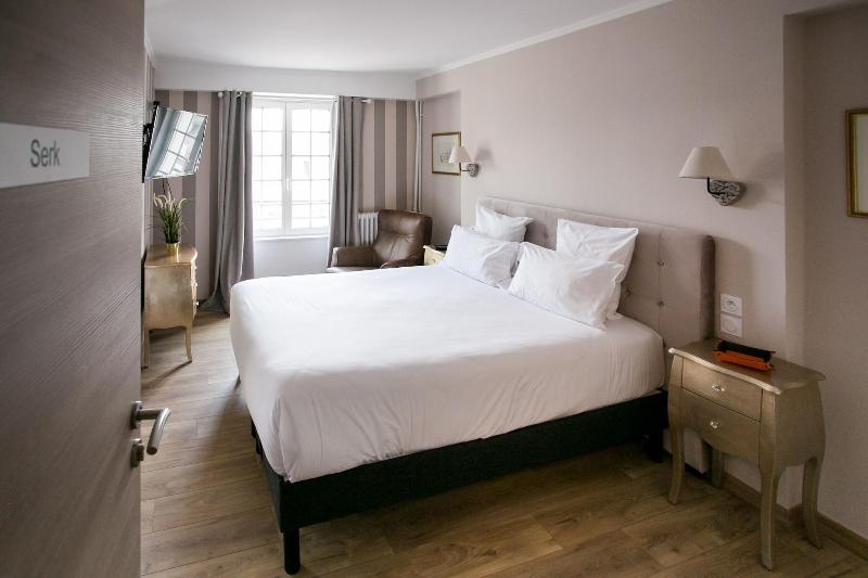 Le Cotentin Appart'hôtels & Restaurant 'le Cot' image