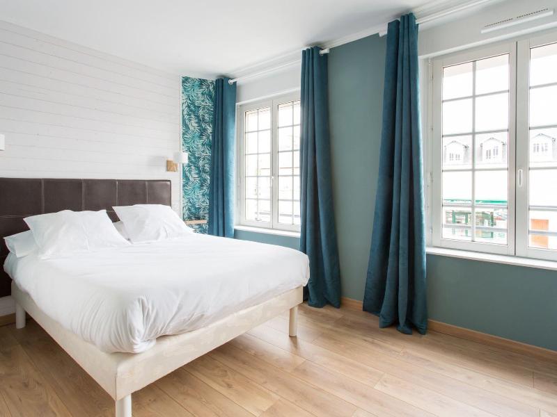 Le Cotentin Appart'hôtels & Restaurant 'le Cot' image