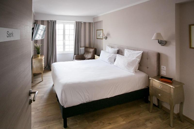Le Cotentin Appart'hôtels & Restaurant 'le Cot' image