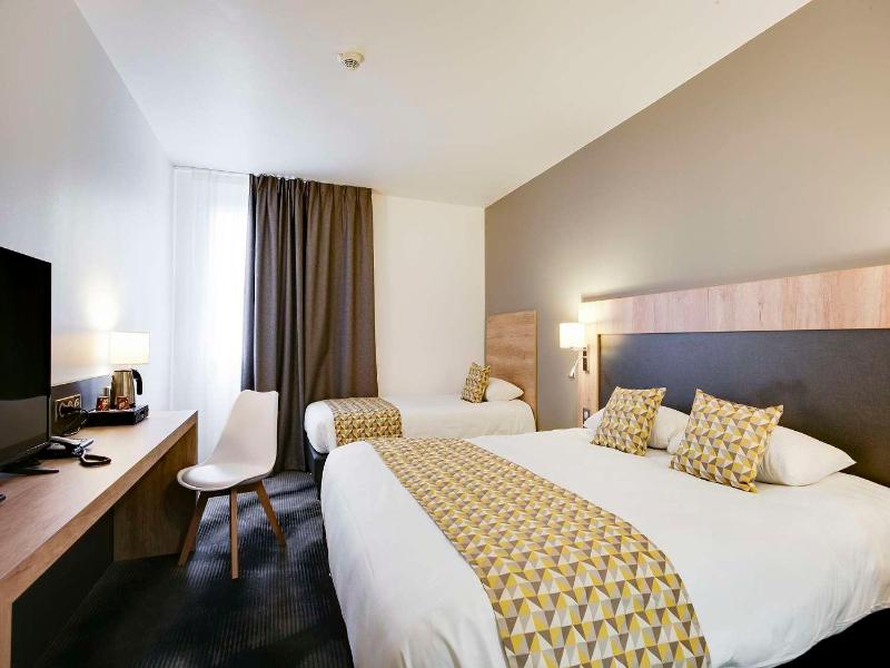 Brit Hotel Confort Loches image
