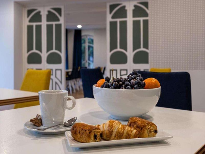 Mayrena Hotel image
