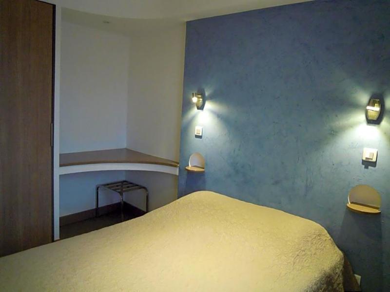 Hotel De La Pomme D Or image