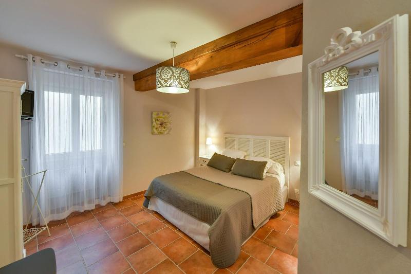 Le Clos Champagnac At Hotel Golf Chateau De Chaill image