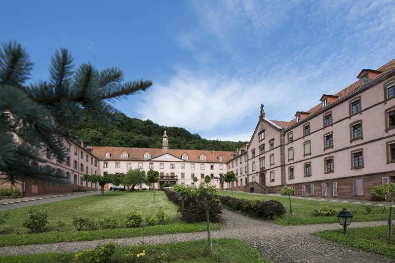 Maison d'Accueil du Très-Saint-Sauveur image