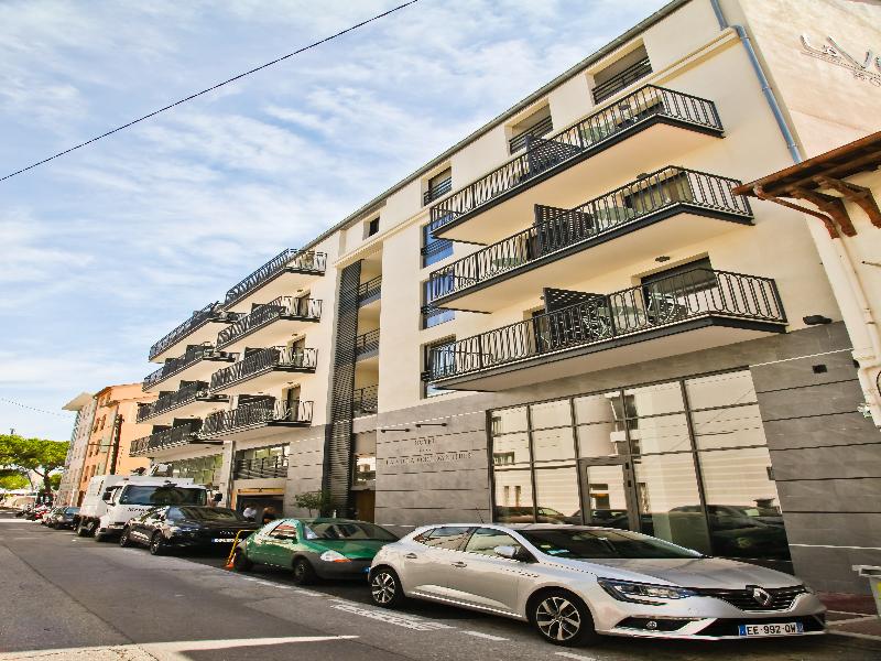 Hotel La Villa Port d Antibes & Spa image