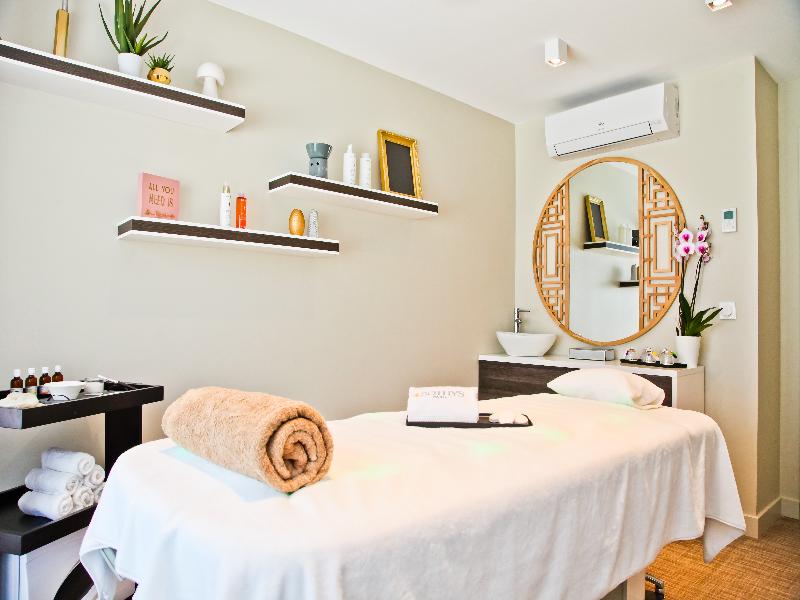 Hotel La Villa Port d Antibes & Spa image