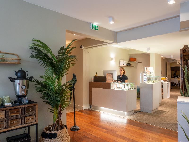 Hotel La Villa Port d Antibes & Spa image