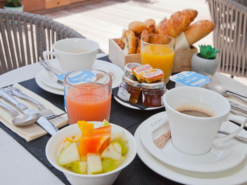 Hotel La Villa Port d Antibes & Spa image