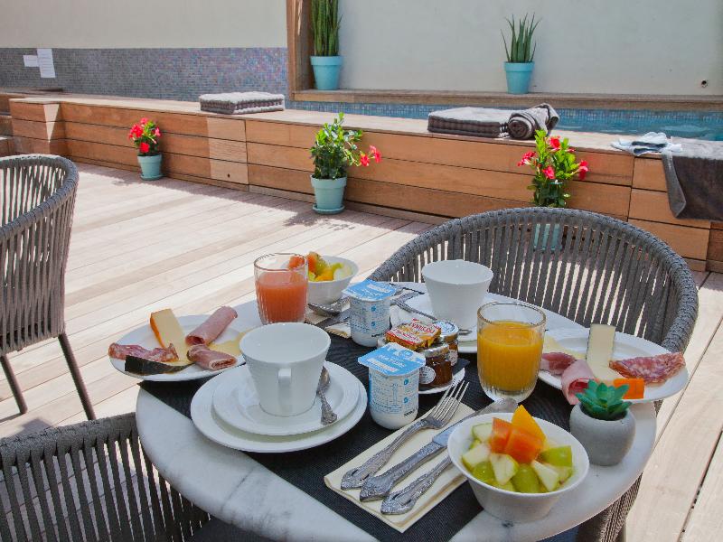Hotel La Villa Port d Antibes & Spa image
