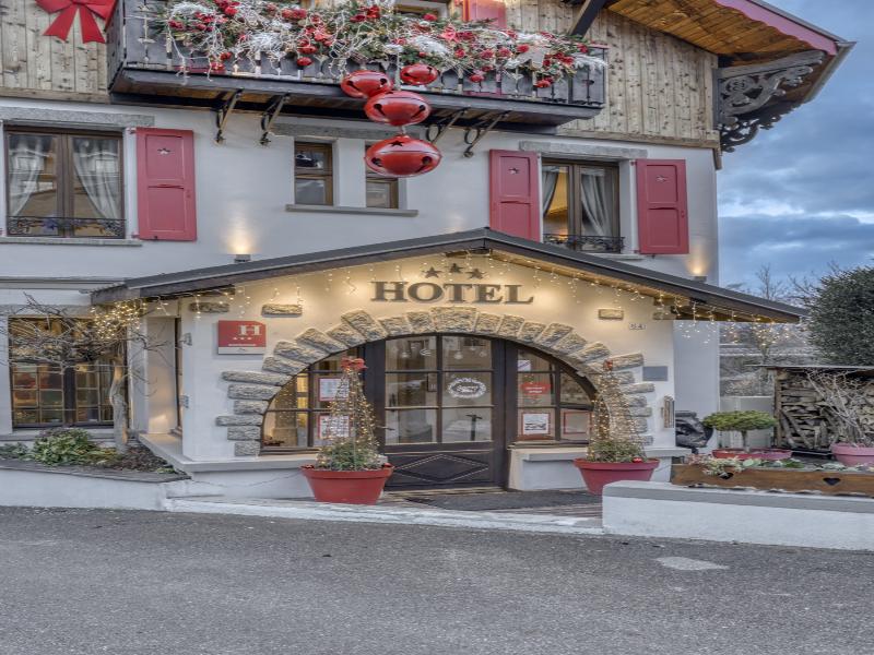 Hotel Coeur des Neiges — exterior view