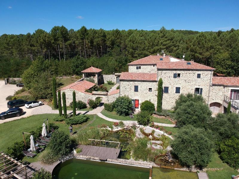 Le Mas De Baume image