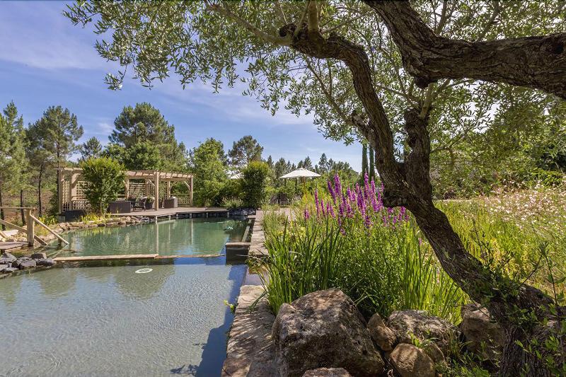 Le Mas De Baume image