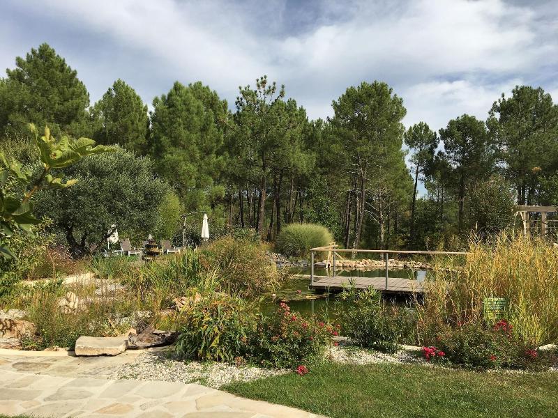 Le Mas De Baume image