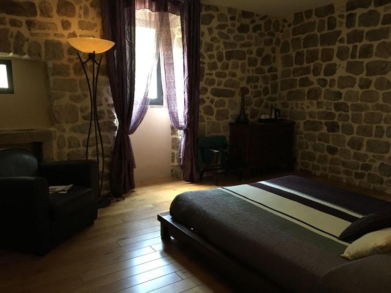 Le Mas De Baume image