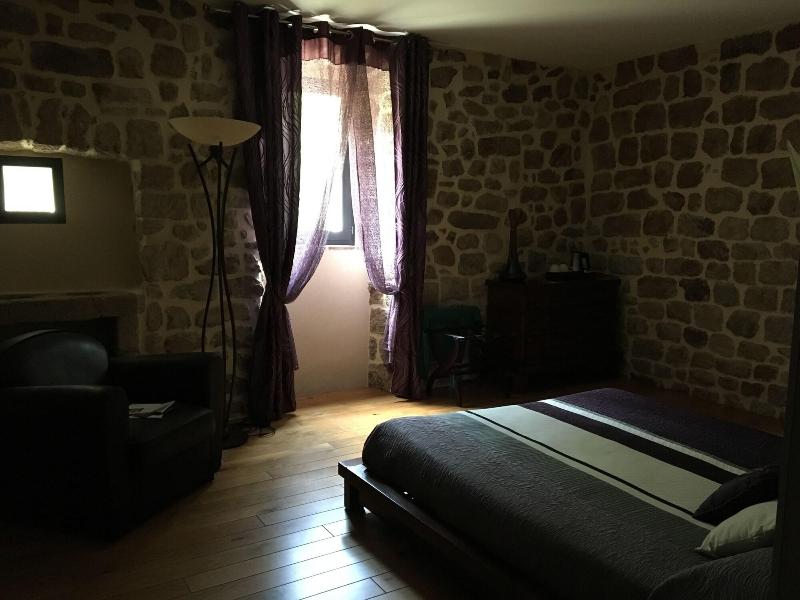 Le Mas De Baume image