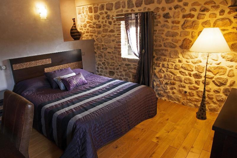 Le Mas De Baume image