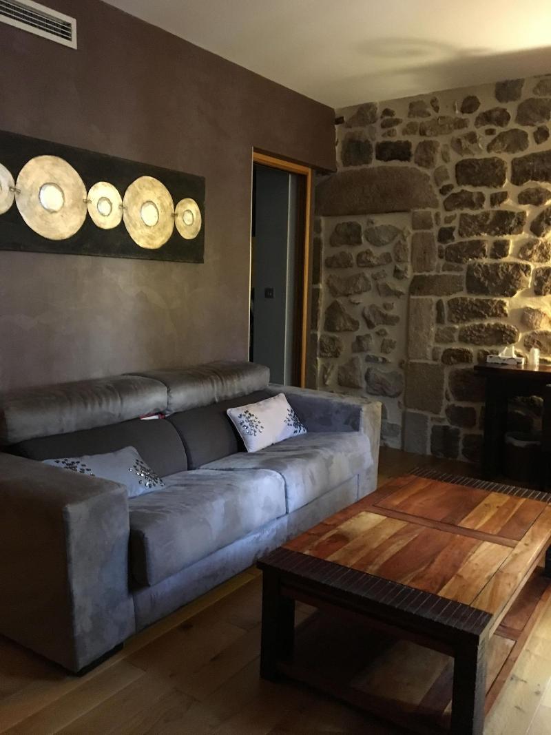 Le Mas De Baume image