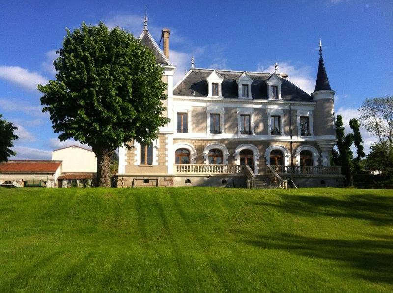 Eclosion Château Hôtel & Restaurant image