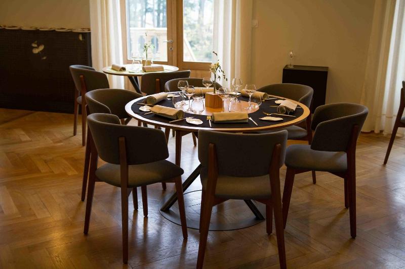 Eclosion Château Hôtel & Restaurant image