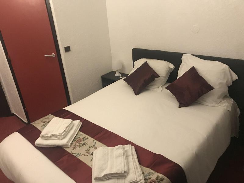 Hotel De La Paix Lyon Sud Givors image