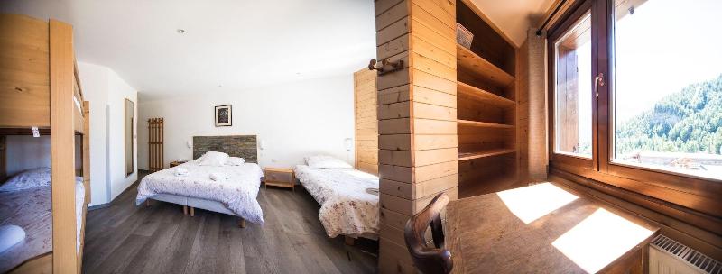 Hôtel Le Loup Blanc image