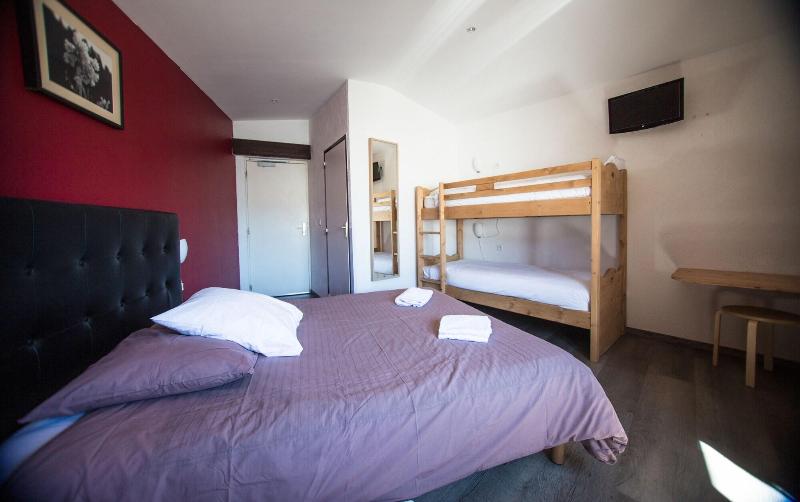 Hôtel Le Loup Blanc image