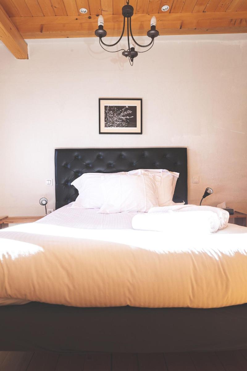Hôtel Le Loup Blanc image
