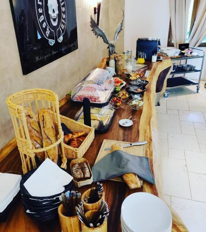 Maison Prestige Roberto Geissini image