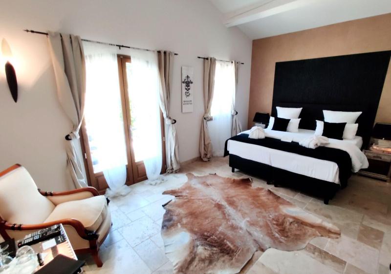 Maison Prestige Roberto Geissini image