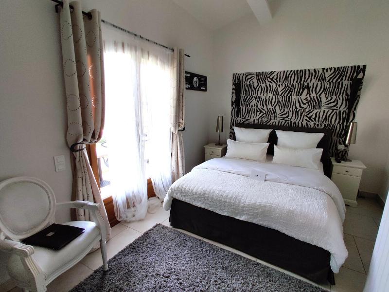 Maison Prestige Roberto Geissini image