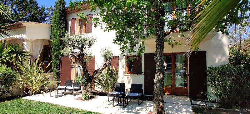 Maison Prestige Roberto Geissini image