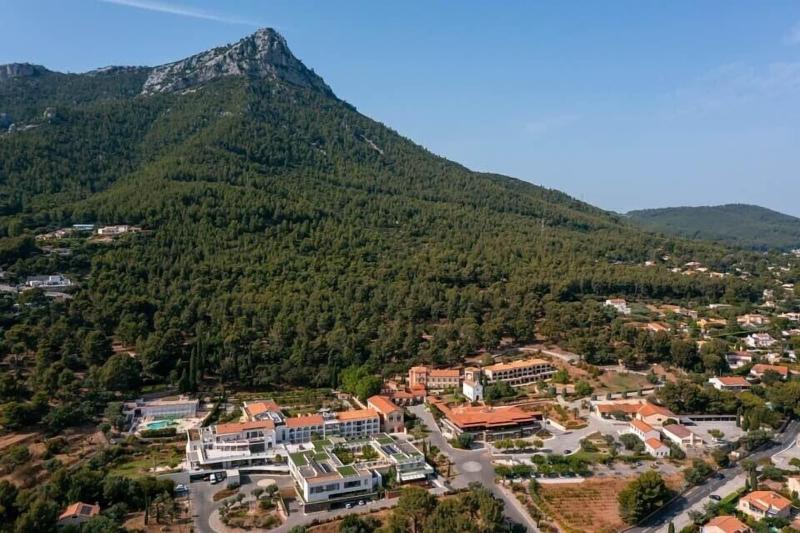 Domaine des Gueules Cassées image