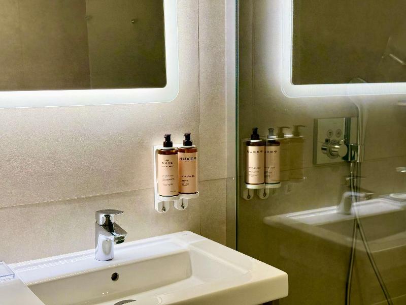 Mercure Hotel & Spa Bastia Biguglia image