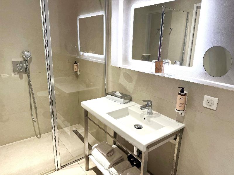 Mercure Hotel & Spa Bastia Biguglia image