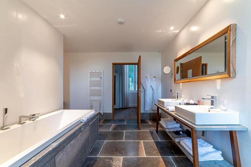 Les Chambres du Prieuré image