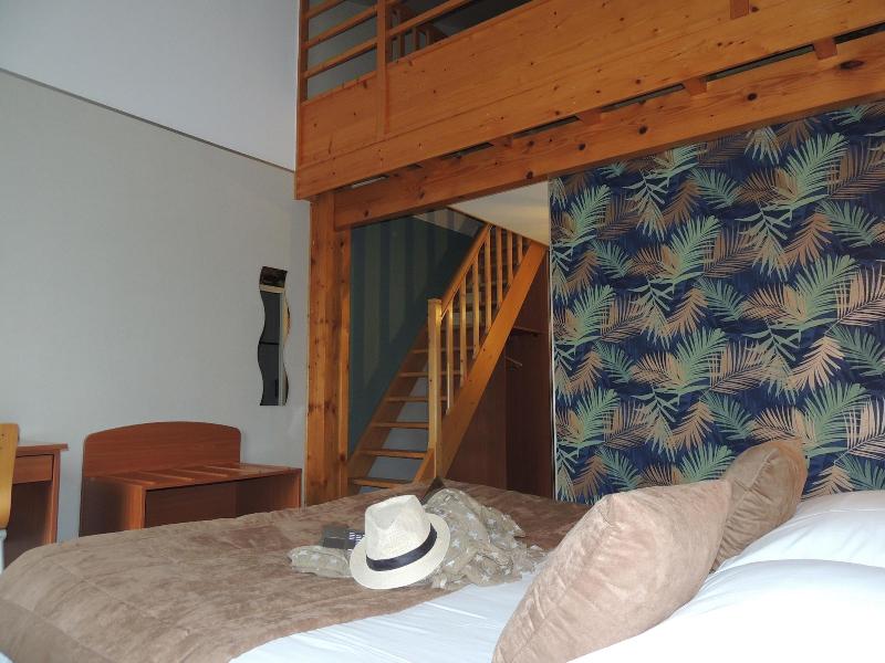 Hotel Les Trois Marchands image