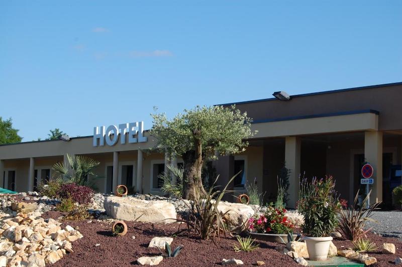 Hotel L Escale image
