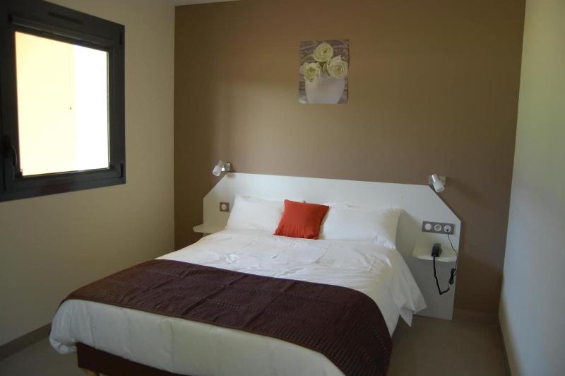 Hotel L Escale image