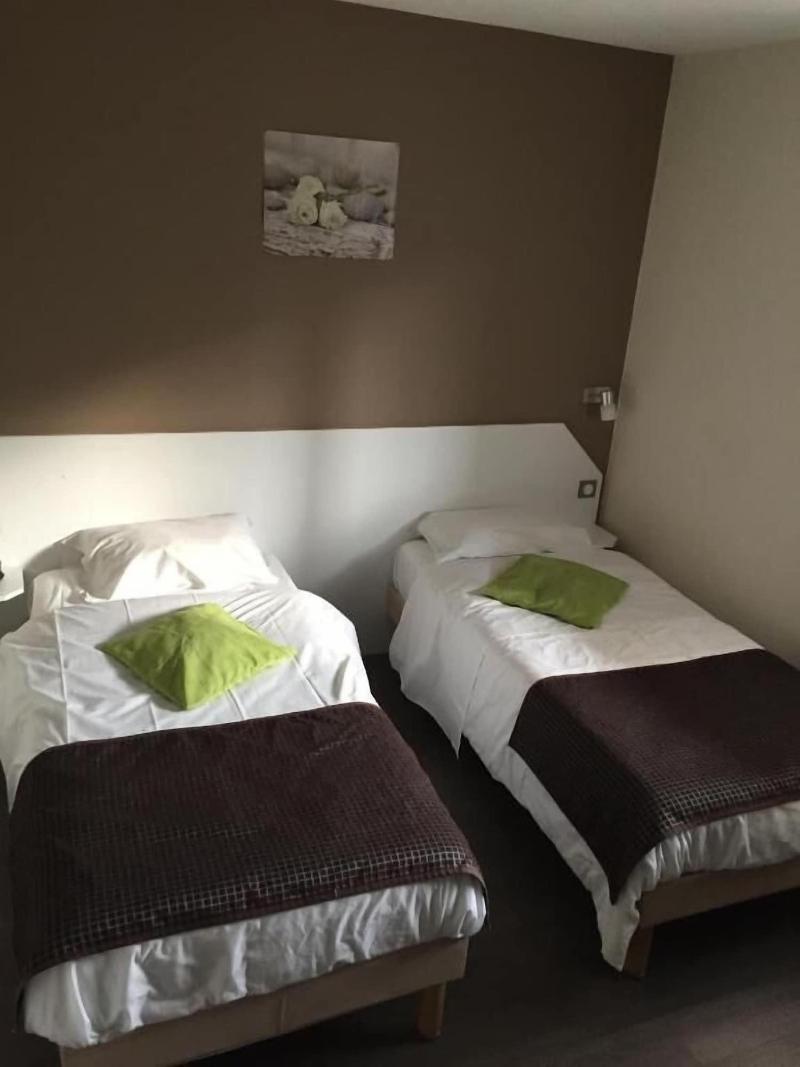 Hotel L Escale image