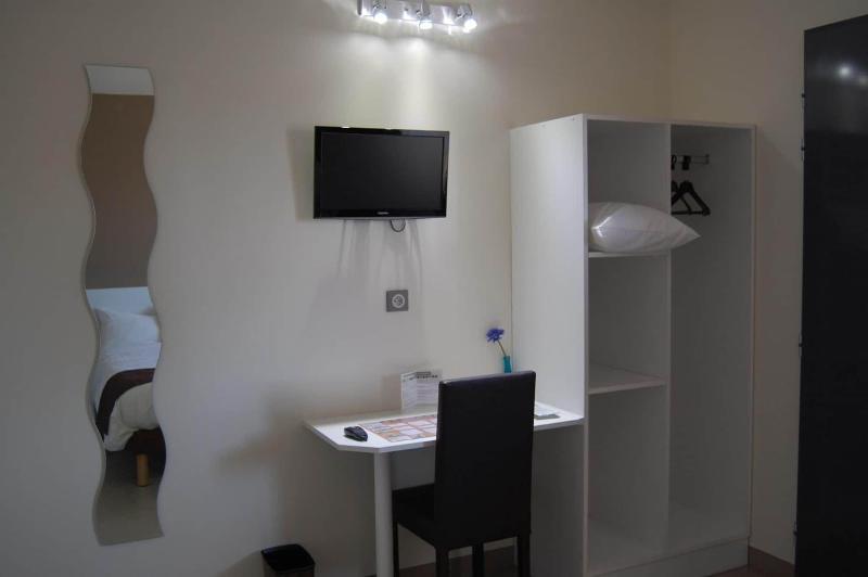 Hotel L Escale image